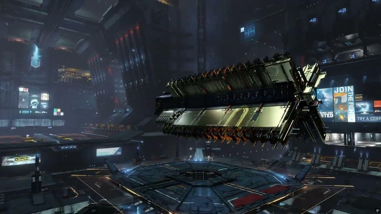EVE Online: SKINR Avalanche w/'Altered Divine' Line, ' Celestial Insanity '